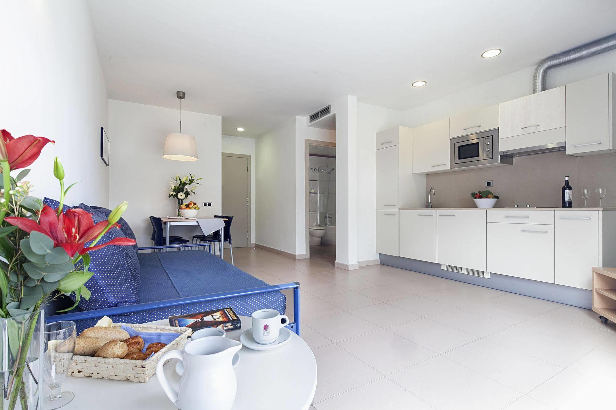 Porta Coeli Aparthotel 3*